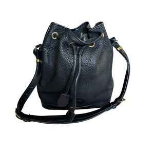 Dooney & Bourke Vintage 90’s Black Bucket bag purse